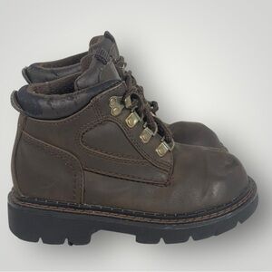 Kids leather boots size 11